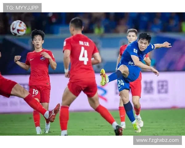 武汉三镇强强对话 聚焦本赛季最激烈的足球较量和战术博弈 武汉三镇强强对话 聚焦本赛季最激烈的足球较量和战术博弈