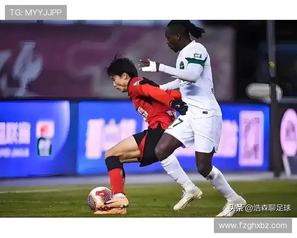 浙江队与长春亚泰激战正酣 双方鏖战90分钟谁能笑到最后 浙江队与长春亚泰激战正酣 双方鏖战90分钟谁能笑到最后