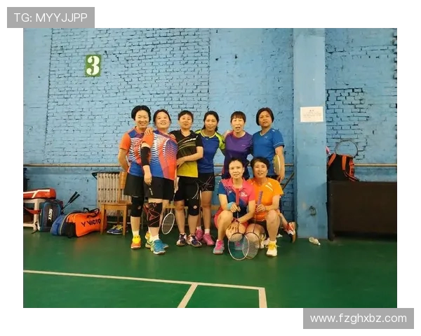 深圳羽毛球队的团队协作之道:探索成功背后的默契与信任 深圳羽毛球队的团队协作之道:探索成功背后的默契与信任